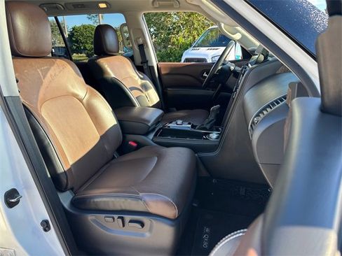 Used 2023 INFINITI QX80 Premium Select w/ Cargo Package image 25
