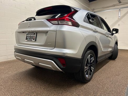 Used 2024 Mitsubishi Eclipse Cross SE image 2