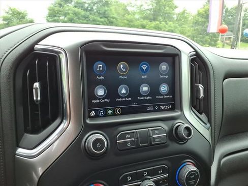 Used 2022 Chevrolet Silverado 1500 LT AWD/4WD image 24