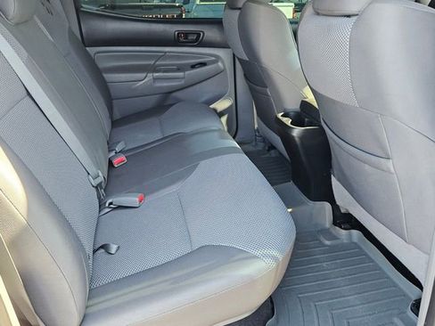 Used 2013 Toyota Tacoma PreRunner w/ TRD Sport Pkg image 12