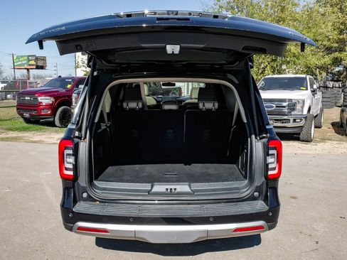 Used 2022 Ford Expedition Max Limited image 58