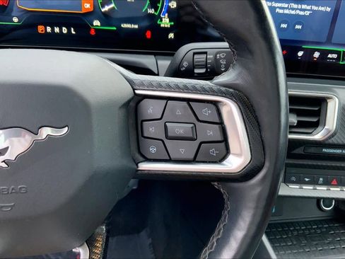 Used 2024 Ford Mustang Premium image 20