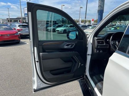 Used 2021 Chevrolet Tahoe Premier image 23