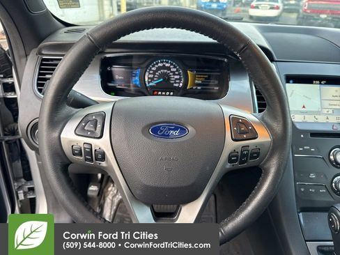 Used 2018 Ford Taurus SEL w/ Equipment Group 201A image 2