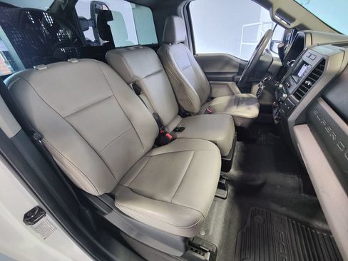 Used 2020 Ford F350 XL w/ Power Equipment Group RWD image 17