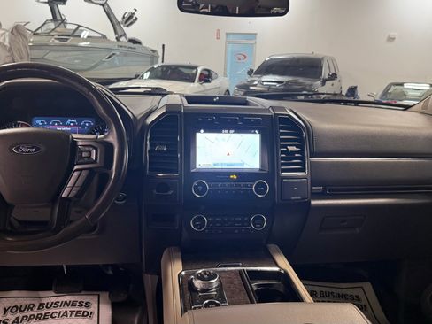 Used 2019 Ford Expedition Limited image 41