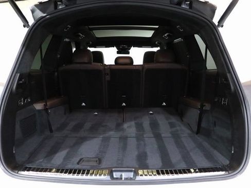 Used 2022 Mercedes-Benz GLS 580 4MATIC image 31