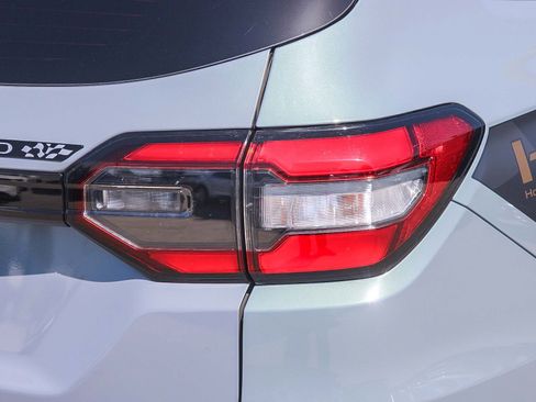 Used 2024 Honda Pilot TrailSport image 10