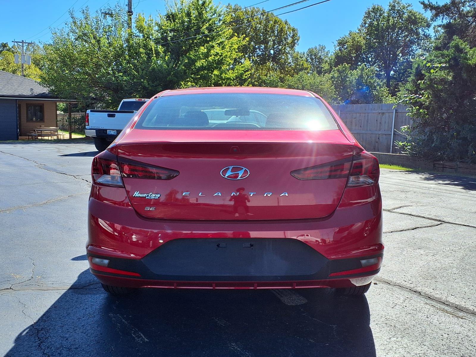 Used 2019 Hyundai Elantra SE FWD image 8