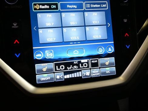 Used 2023 Subaru Ascent Limited w/ Technology Package AWD/4WD image 31