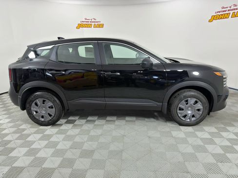 New 2026 Nissan Kicks S FWD image 7