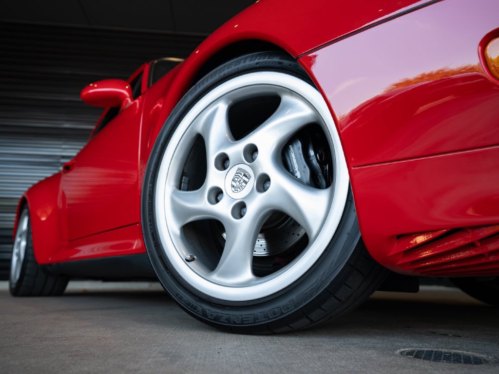 Used 1998 Porsche 911 Carrera S RWD image 12