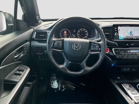 Used 2025 Honda Ridgeline Black Edition image 23