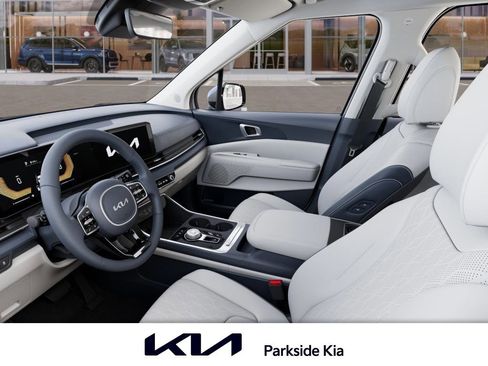 New 2026 Kia Carnival EX FWD image 17