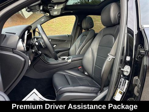 Used 2018 Mercedes-Benz GLC 300 4MATIC image 11