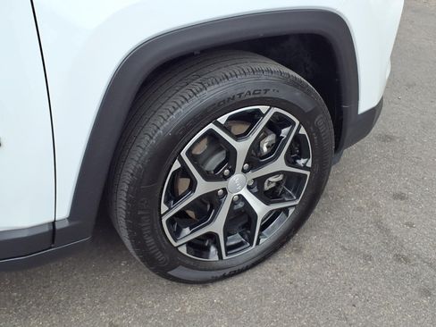Used 2024 Jeep Compass Limited AWD/4WD image 25