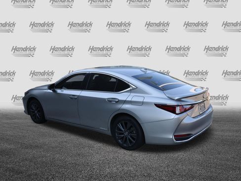 Used 2021 Lexus ES 300h w/ Premium Package FWD image 7