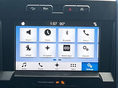 Used 2018 Ford F150 XLT w/ Equipment Group 302A Luxury AWD/4WD image 23