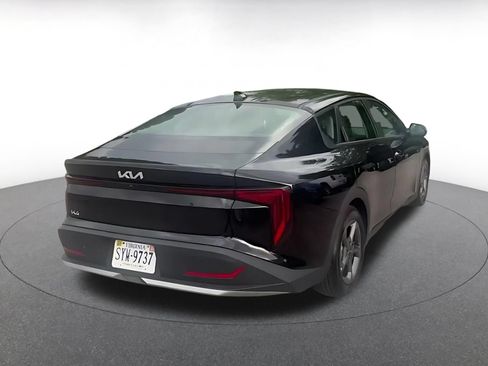 Used 2026 Kia K4 FWD image 12