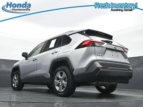 Used 2024 Toyota RAV4 LE AWD/4WD image 27