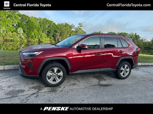 Used 2023 Toyota RAV4 XLE image 1