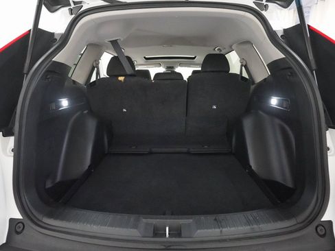 Used 2023 Honda CR-V EX image 10