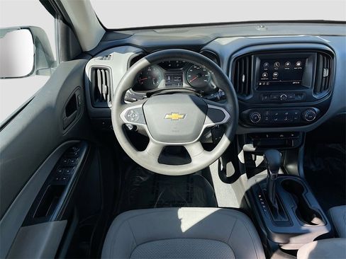 Used 2022 Chevrolet Colorado W/T w/ Custom Special Edition image 20