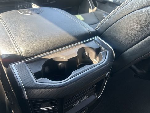 Used 2023 RAM 1500 Laramie image 34