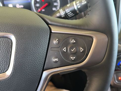 Used 2022 GMC Acadia AT4 w/ Preferred Package image 30