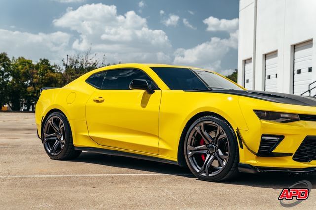 Used 2017 Chevrolet Camaro SS RWD image 74