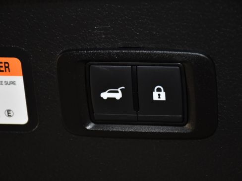 Used 2024 Mitsubishi Eclipse Cross SE AWD/4WD image 49