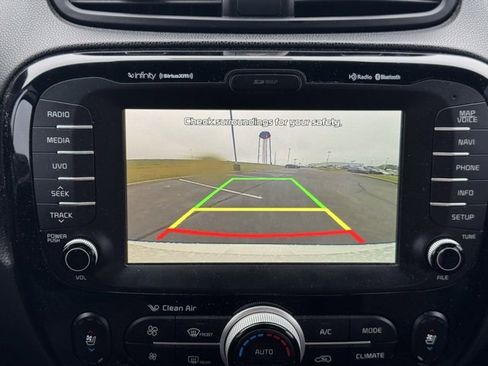 Used 2015 Kia Soul ! w/ Sun & Sound Package image 23