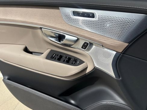 New 2026 Volvo XC90 B6 Ultra w/ Protection Package Premier image 18