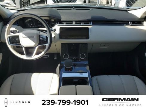 Used 2023 Land Rover Range Rover Velar R-Dynamic S image 17