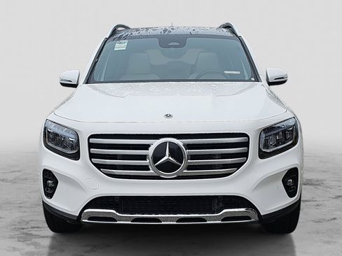 Certified 2025 Mercedes-Benz GLB 250 image 2