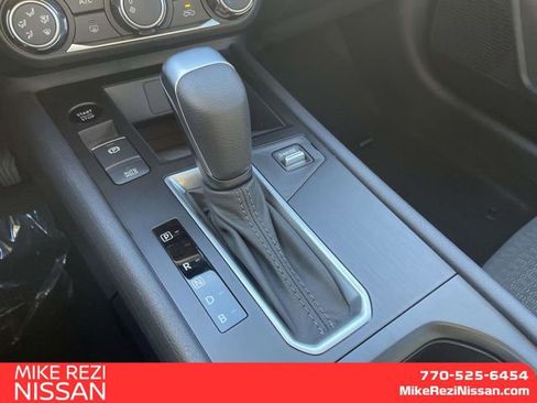 New 2026 Nissan Kicks S image 16