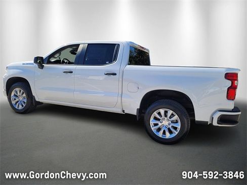 New 2025 Chevrolet Silverado 1500 Custom image 3