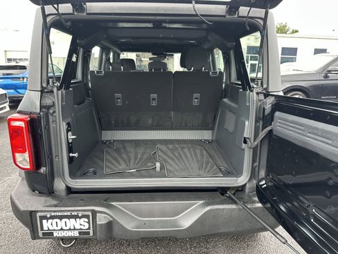 Used 2025 Ford Bronco 4-Door AWD/4WD image 32