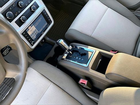 Used 2009 Dodge Journey SXT w/ Rear Seat Video Group image 15