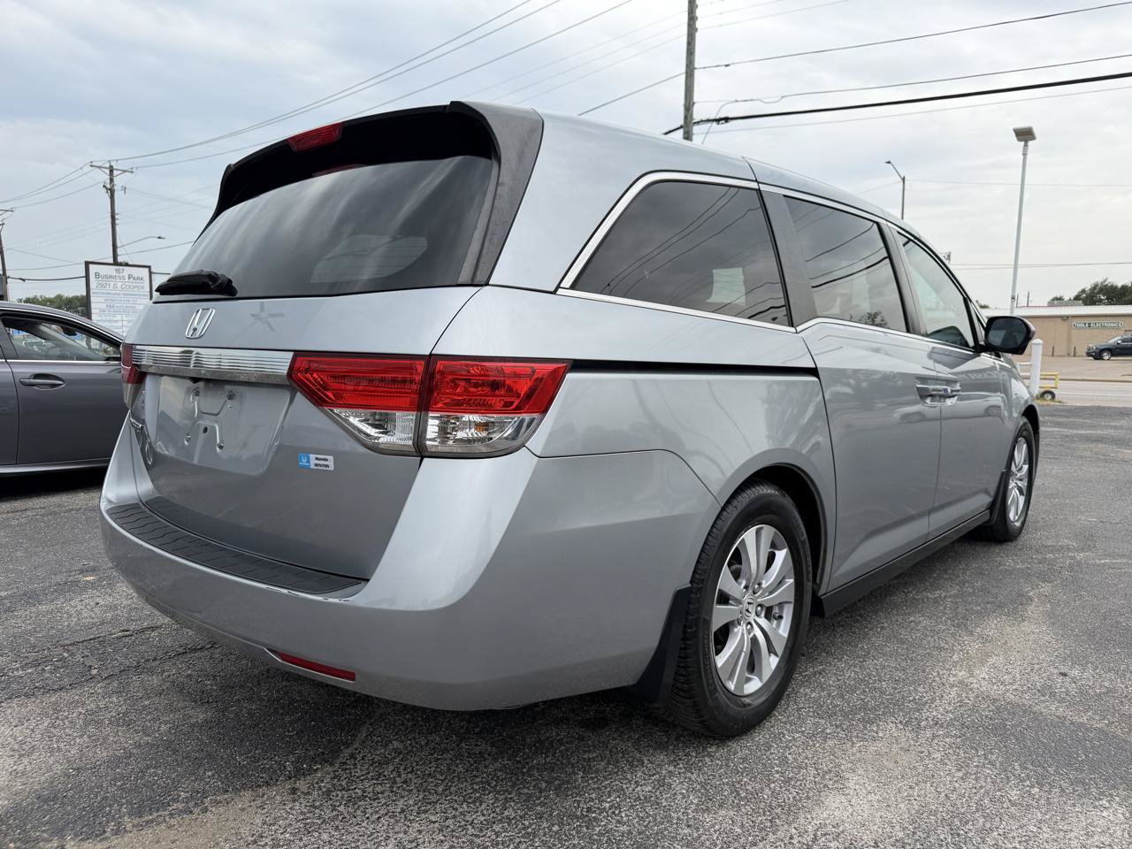 Used 2016 Honda Odyssey EX image 5
