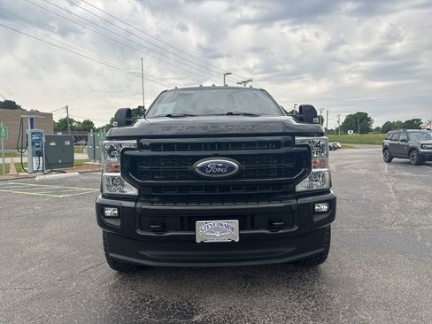 Used 2022 Ford F250 Lariat AWD/4WD image 8