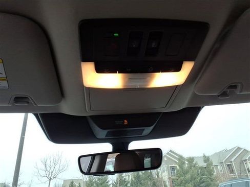 New 2026 Nissan Pathfinder Platinum image 24