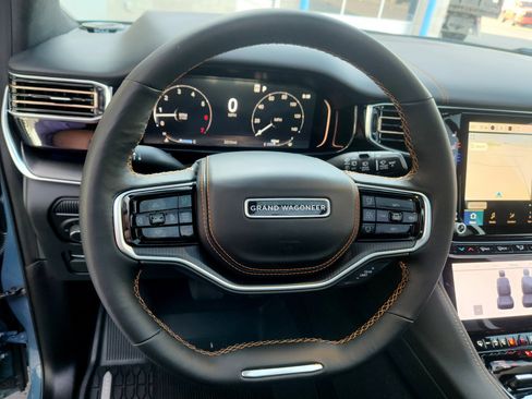 Used 2026 Jeep Grand Wagoneer L Summit AWD/4WD image 30