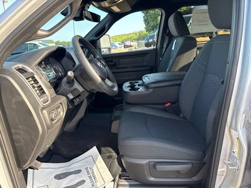 New 2026 RAM 3500 Tradesman AWD/4WD image 25