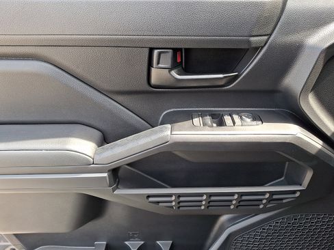 Used 2025 Toyota Tacoma SR w/ SR Upgrade Package image 14