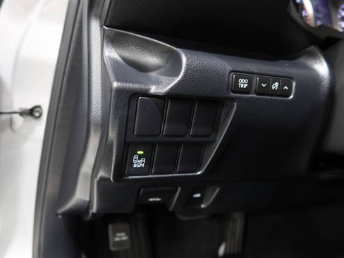 Used 2016 Lexus IS 300 AWD w/ Navigation System Package image 28