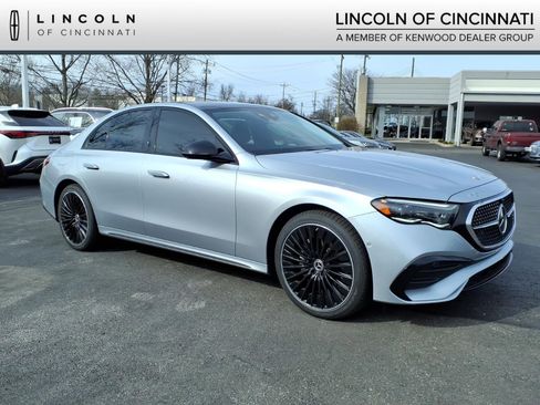 Used 2024 Mercedes-Benz E 350 4MATIC Sedan image 1