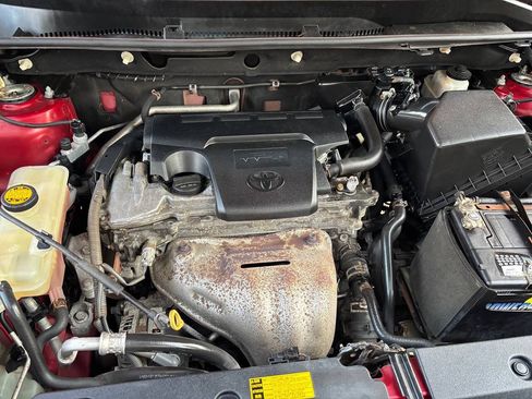 Used 2014 Toyota RAV4 LE AWD/4WD image 12