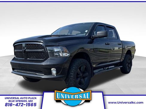 Used 2018 RAM 1500 Express w/ Wheel & Sound Group AWD/4WD image 1