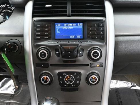 Used 2013 Ford Edge SEL image 26